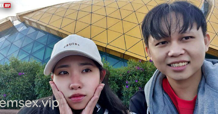 Ảnh 3 của Cặp vợ chồng rảnh rỗi lôi nhau ra đụ (Full Clip + Pic)