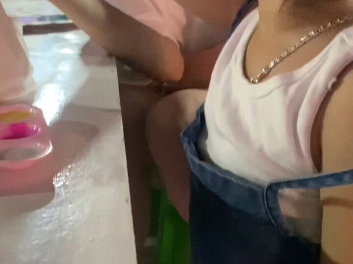 Ảnh 1 của Checker Pita thương em gái mới lên sg xin việc làm 2 shot tái tê nước nôi thôi rồi