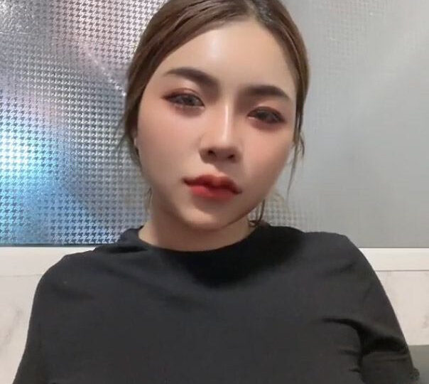 Ảnh 4 của Clip sex Tây trọc Travelvids địt em Y tá Thái Lan vú to