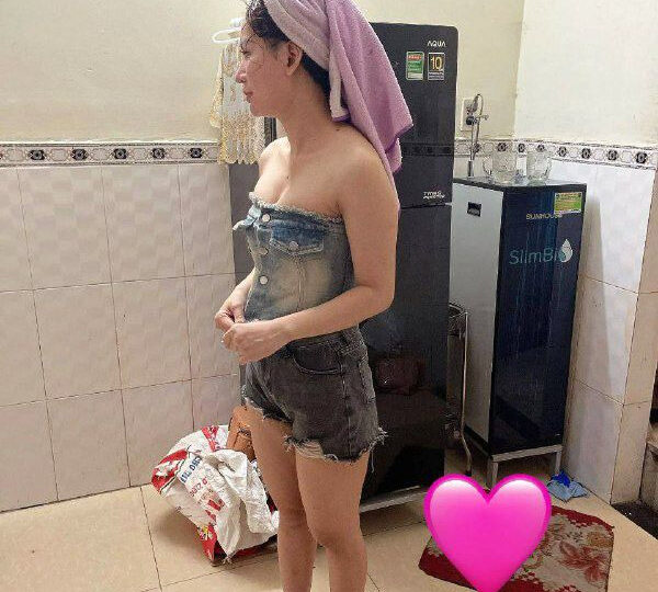 Ảnh 11 của Clip sex việt Vợ chồng Bình Dương địt vợ lên đỉnh 6 lần trong 1 đêm xuất tinh ngập bướm – Phần 2