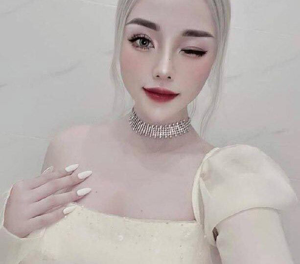 Ảnh 3 của Cưỡi ngựa em sướng quá bướm ra nhiều nước ướt hết chim