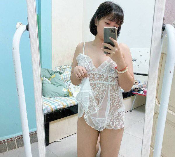 Ảnh 2 của Địt vợ sung sướng kêu rên cực dâm (Full Clip + Pic)
