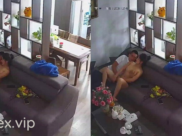 Ảnh 4 của Hack Camera Cặp vợ chồng việt vợ đang nấu ăn thì chồng lột đồ bú lồn và bế lên chịch khắp nhà – Phần 2