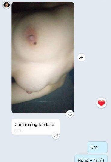 Ảnh 8 của Lộ clip sex em Chúi Chiên lồn múp bị dập rên rỉ