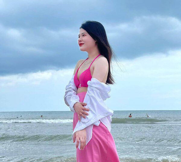 Ảnh 6 của Vợ mới đẻ xong mấy hôm chồng đè ra chịch không tha